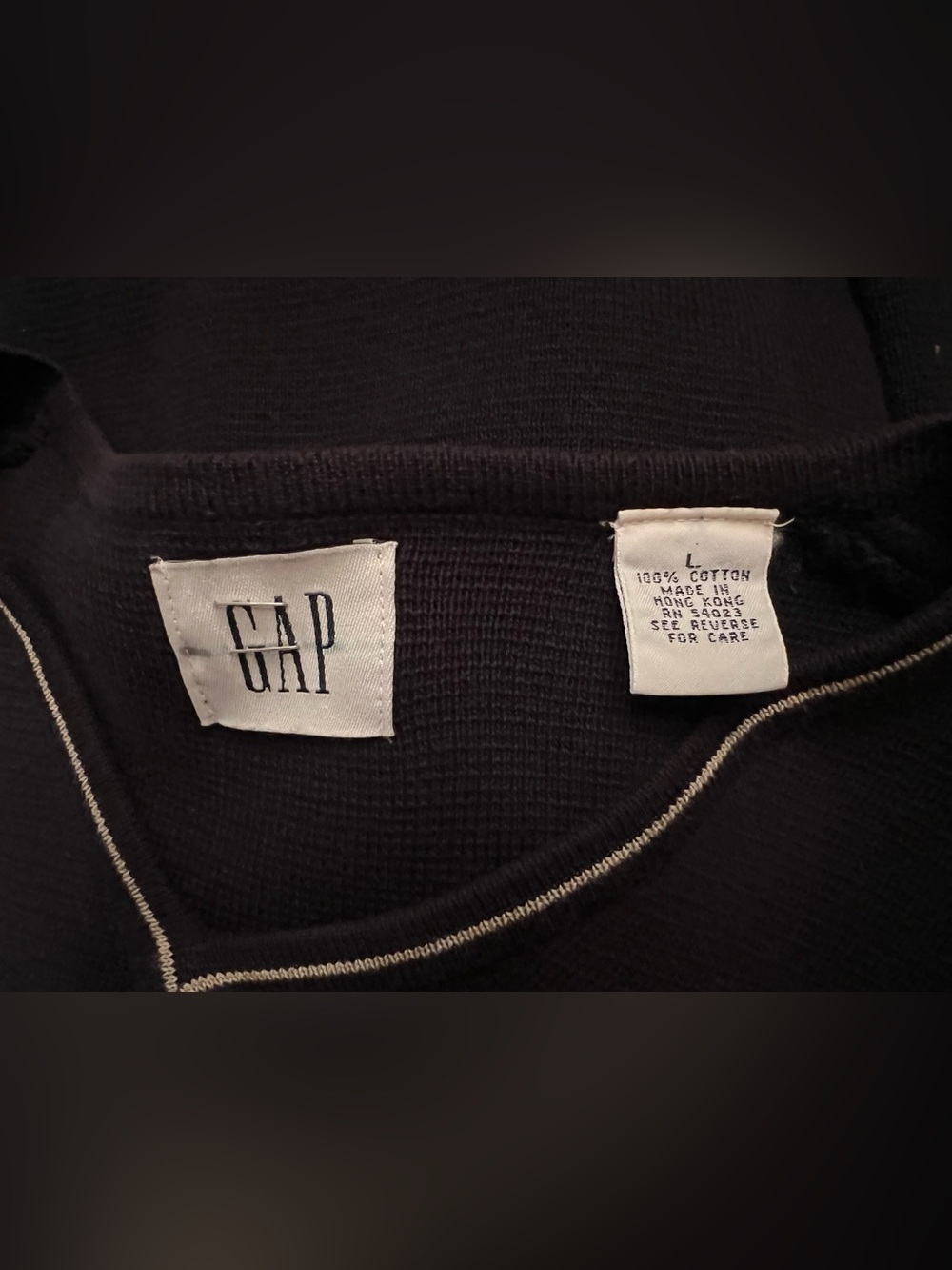 GAP Men’s Black V Neck Sweater - 100% Cotton - Classic Knit Pullover - XL - Picture 4 of 4